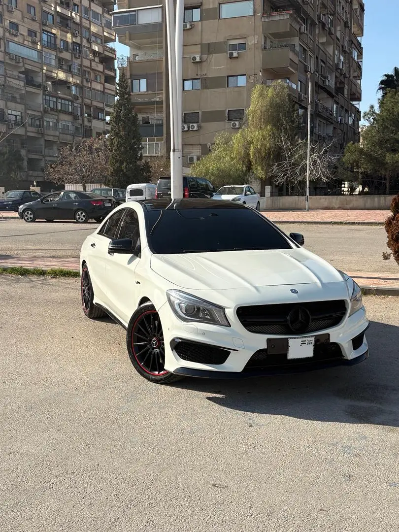 مرسيدس-بنز CLA 45 Amg موديل 2015 بحالة ممتازة