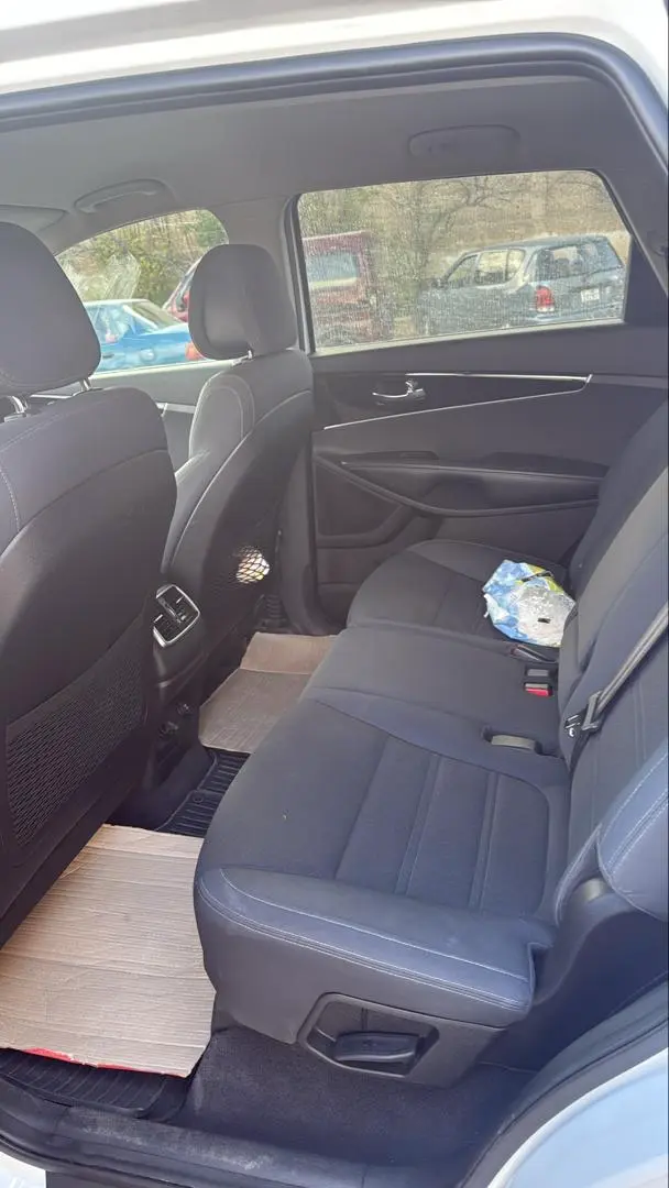 كيا سورينتو 2016 بحالة ممتازة وعائلية - صورة 2