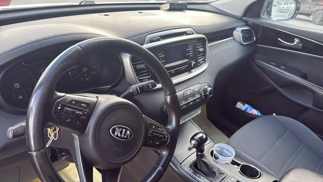 كيا سورينتو 2016 بحالة ممتازة وعائلية - صورة 3