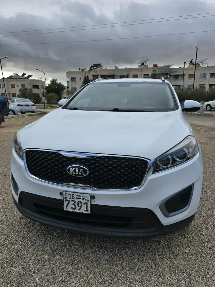 كيا سورينتو 2016 بحالة ممتازة وعائلية - صورة 7