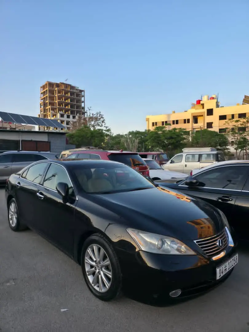 لكزس ES 350 موديل 2009 بحالة ممتازة