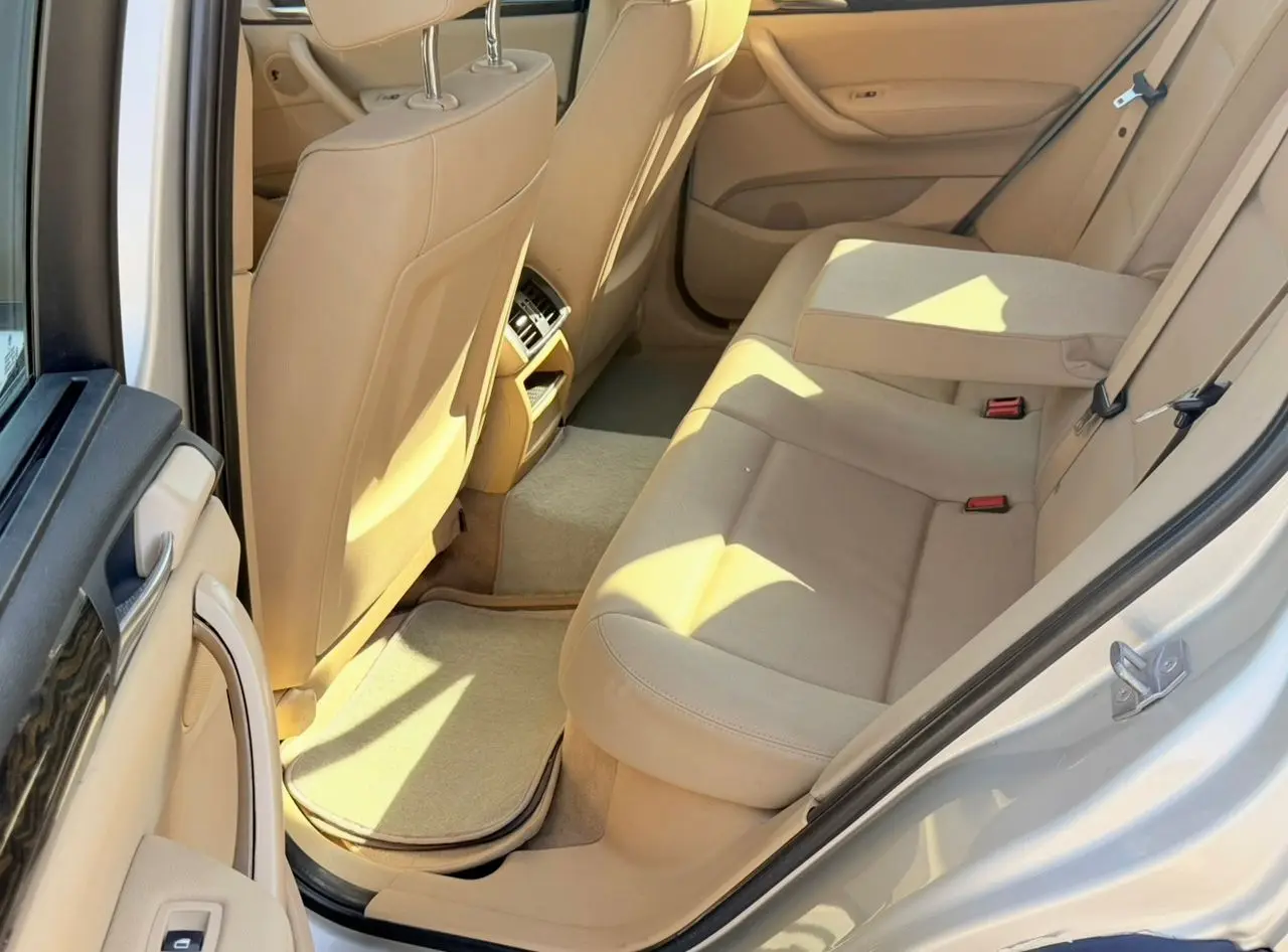 بي ام دبليو X3 موديل 2014 بحالة ممتازة - صورة 5