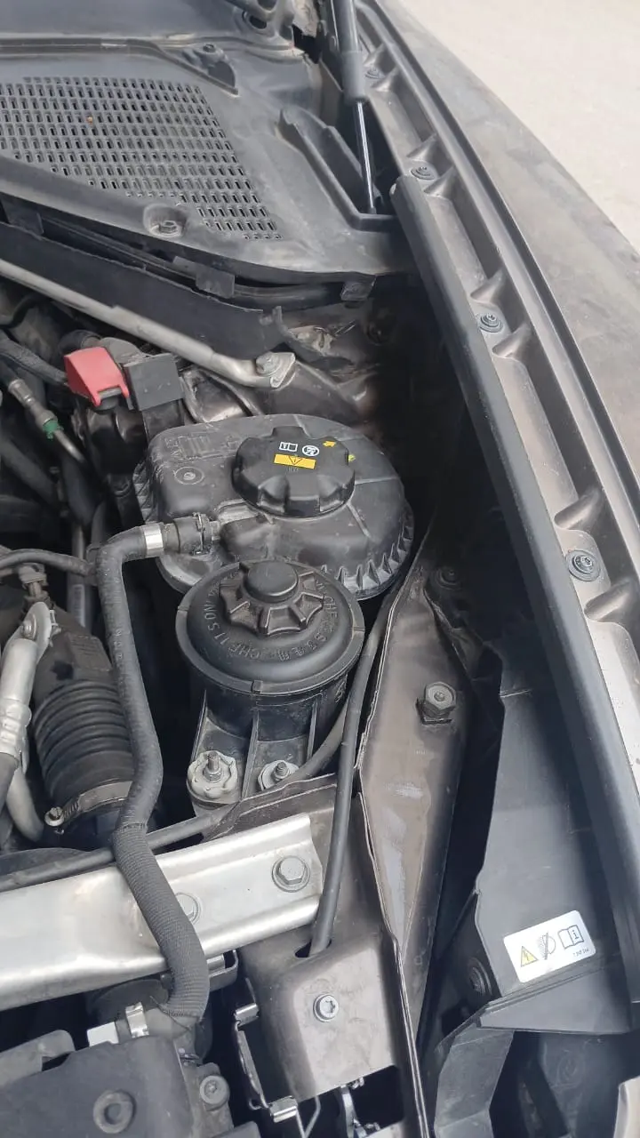 بي ام دبليو X5 موديل 2013 بحالة ممتازة - صورة 4