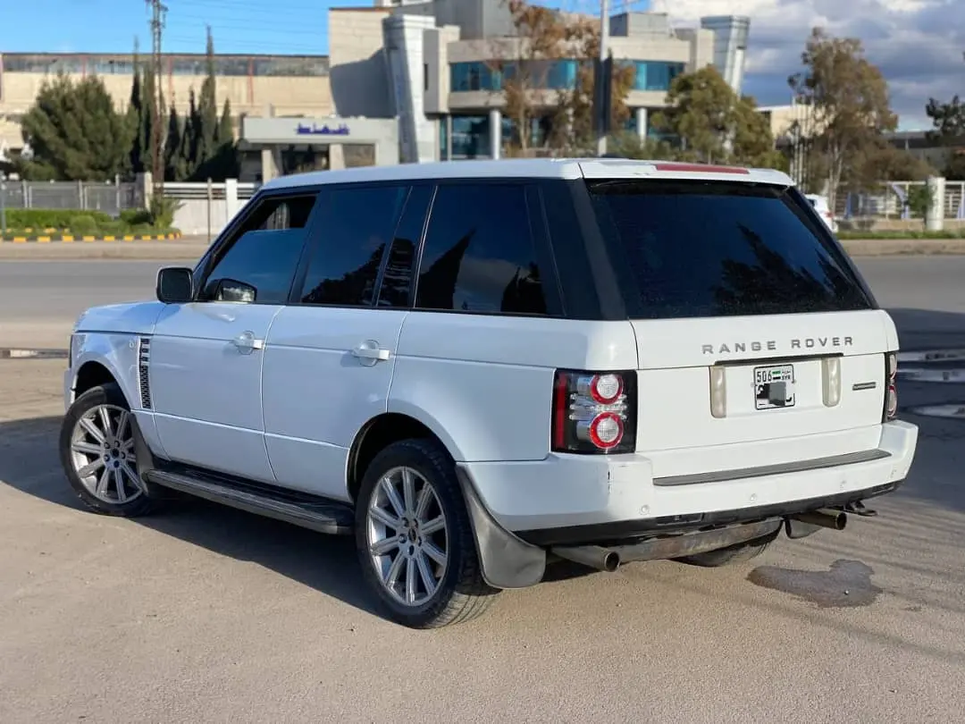 لاند روفر رنج روفر 2013 بحالة ممتازة وفخامة لا تضاهى - صورة 8