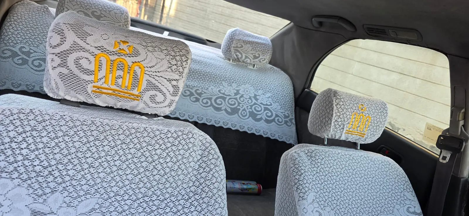 تويوتا كراون 1995 بحالة كلاسيكية - صورة 8