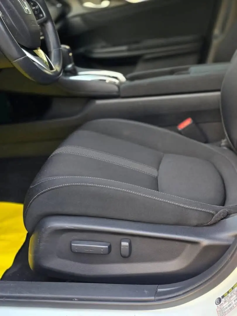 هيونداي سنتا في موديل 2020 بحالة ممتازة - صورة 8