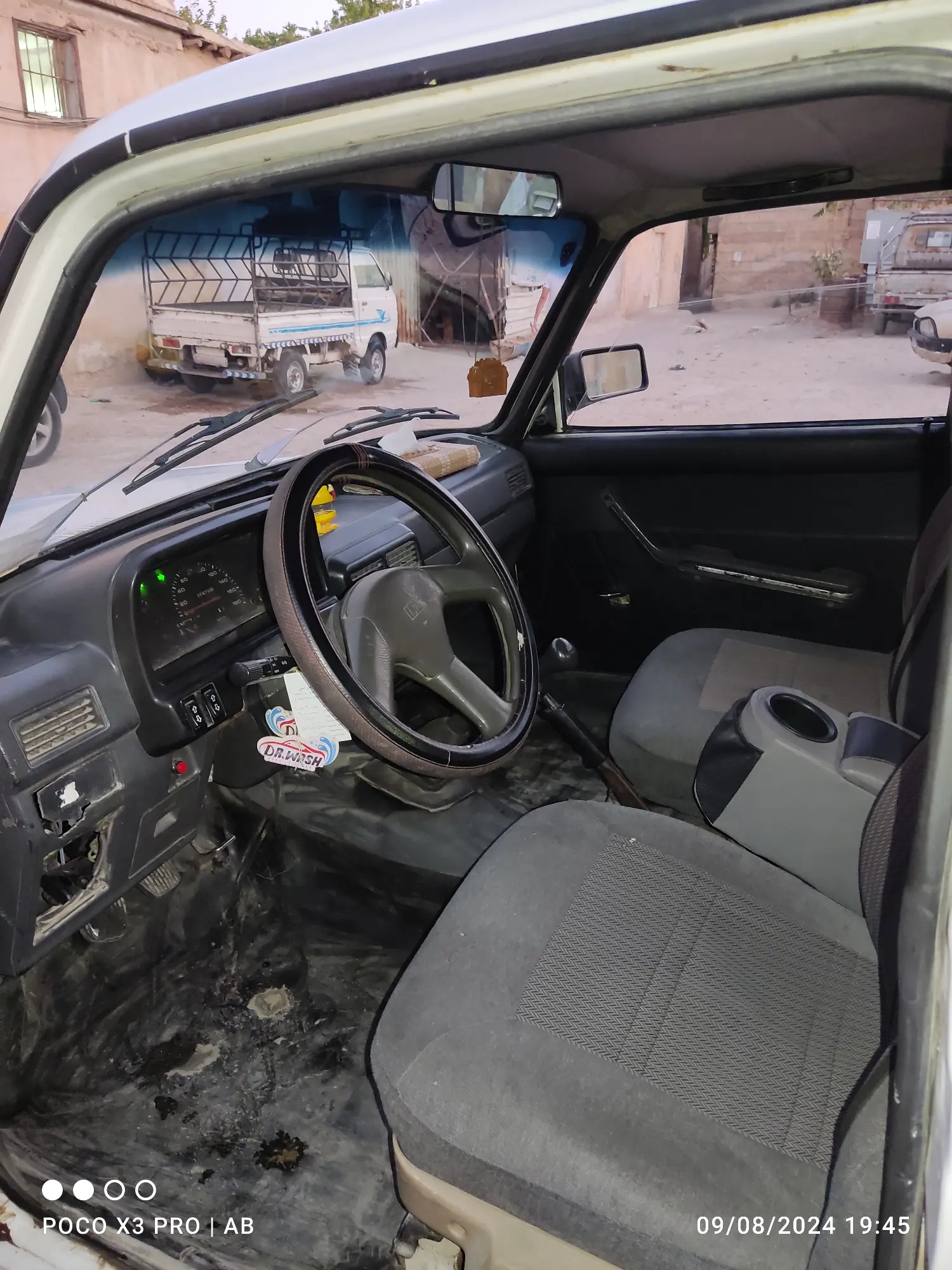 لادا 2105 موديل 2002 بحالة جيدة - صورة 5