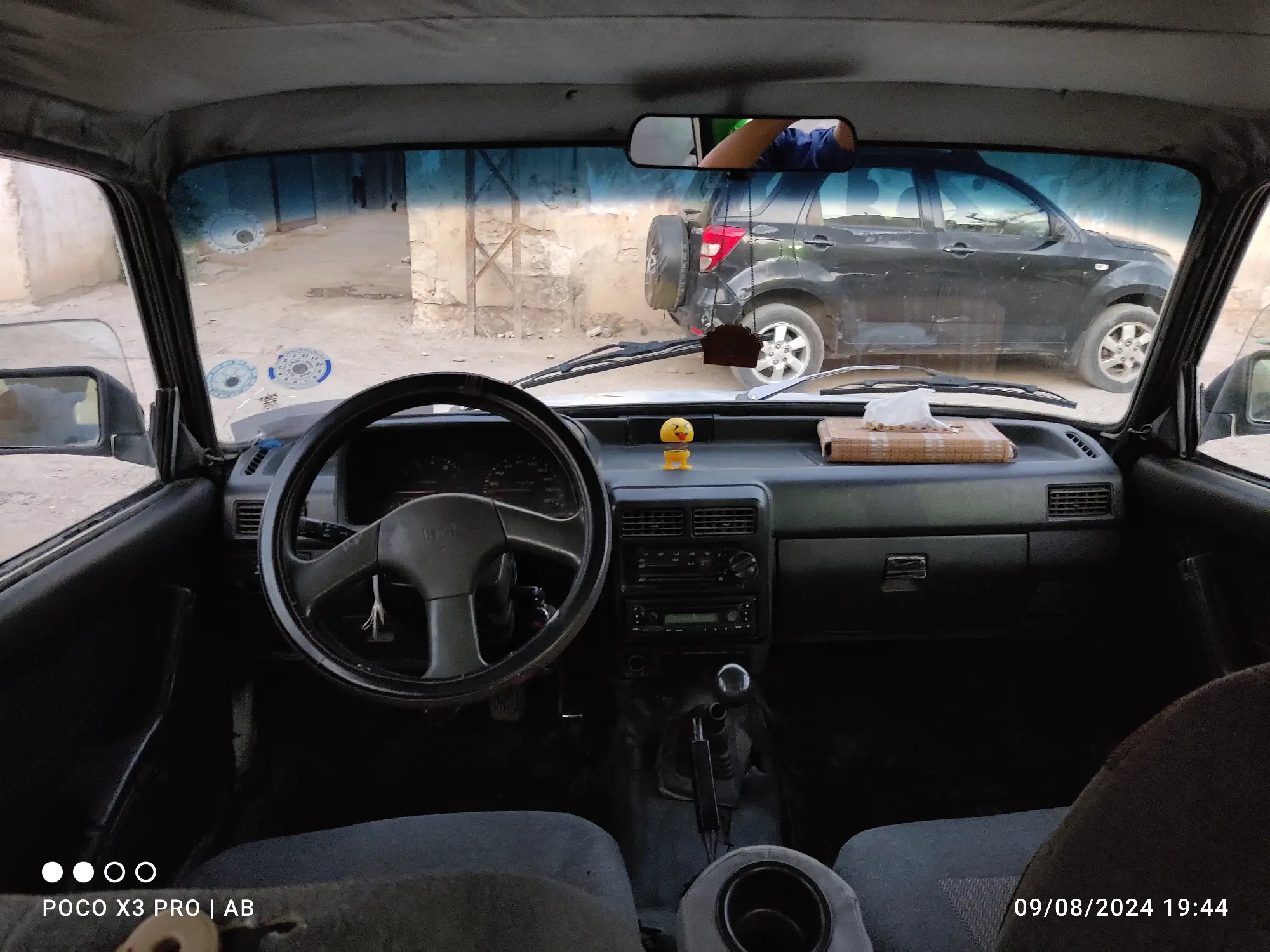 لادا 2105 موديل 2002 بحالة جيدة - صورة 6