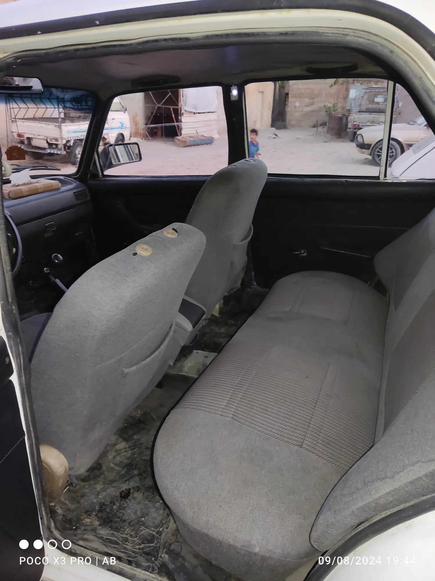 لادا 2105 موديل 2002 بحالة جيدة - صورة 7