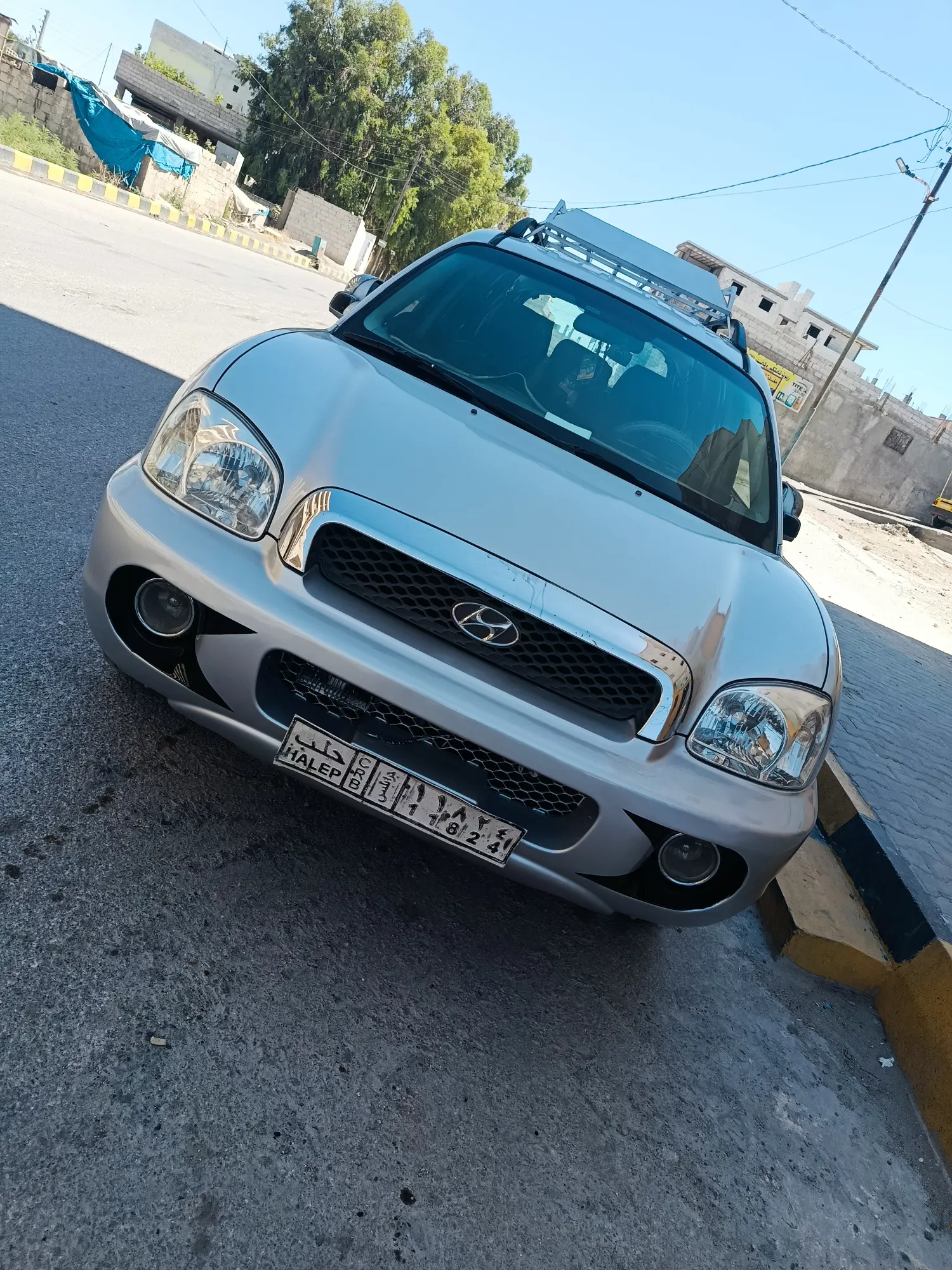 هيونداي سانتا في 2004 بحالة جيدة للبيع - صورة 3