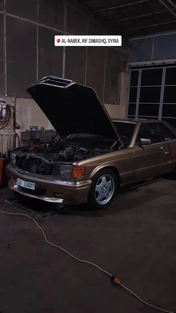 مرسيدس تمساحة موديل 1986 - أيقونة الفخامة الكلاسيكية - صورة 4