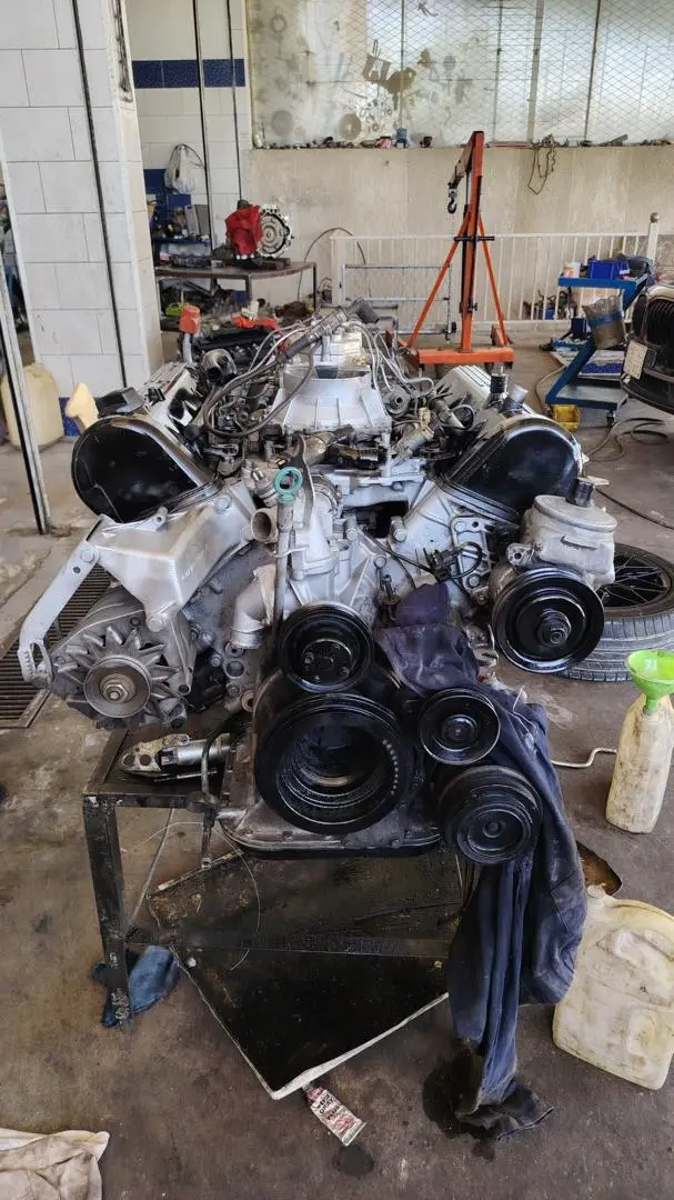 مرسيدس تمساحة موديل 1986 - أيقونة الفخامة الكلاسيكية - صورة 6