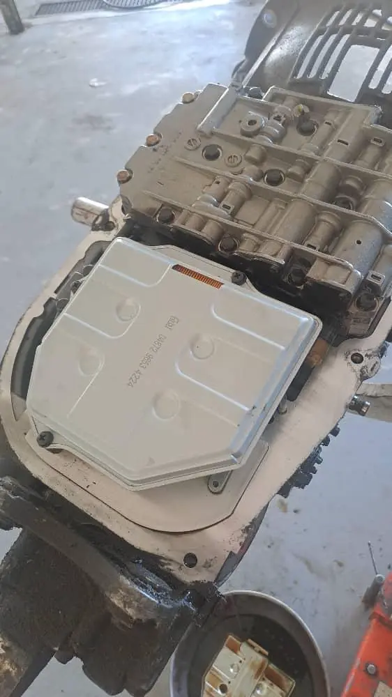 مرسيدس تمساحة موديل 1986 - أيقونة الفخامة الكلاسيكية - صورة 13