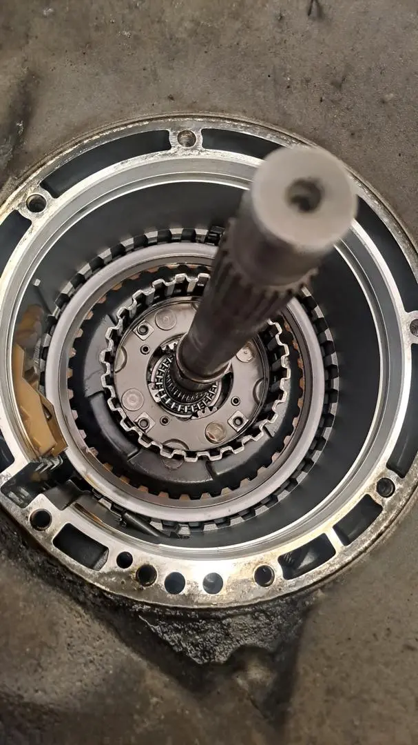 مرسيدس تمساحة موديل 1986 - أيقونة الفخامة الكلاسيكية - صورة 14