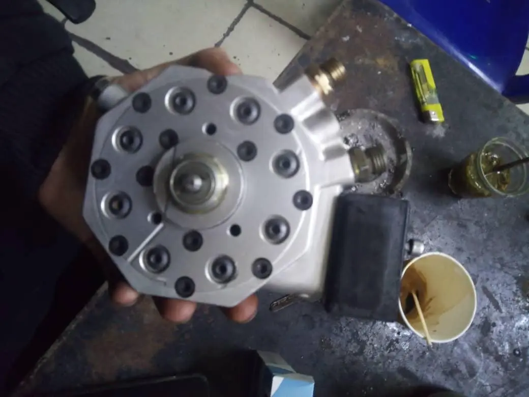 مرسيدس تمساحة موديل 1986 - أيقونة الفخامة الكلاسيكية - صورة 28