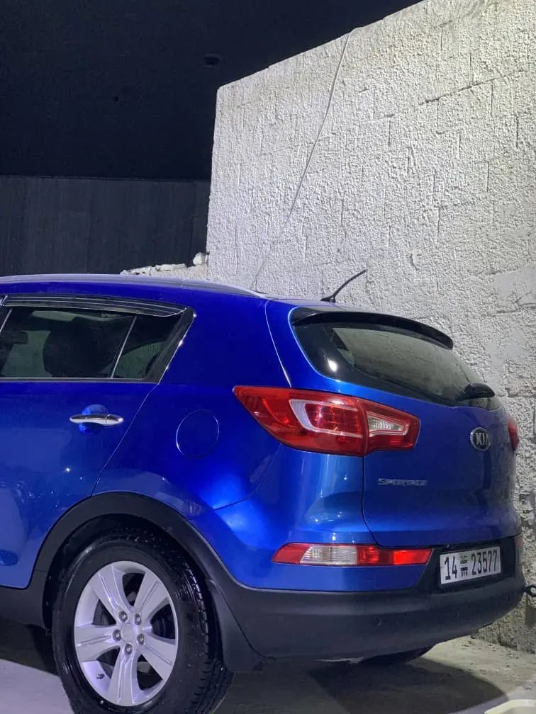 كيا سبورتاج 2014 بحالة ممتازة وسقف بانورامي - صورة 3