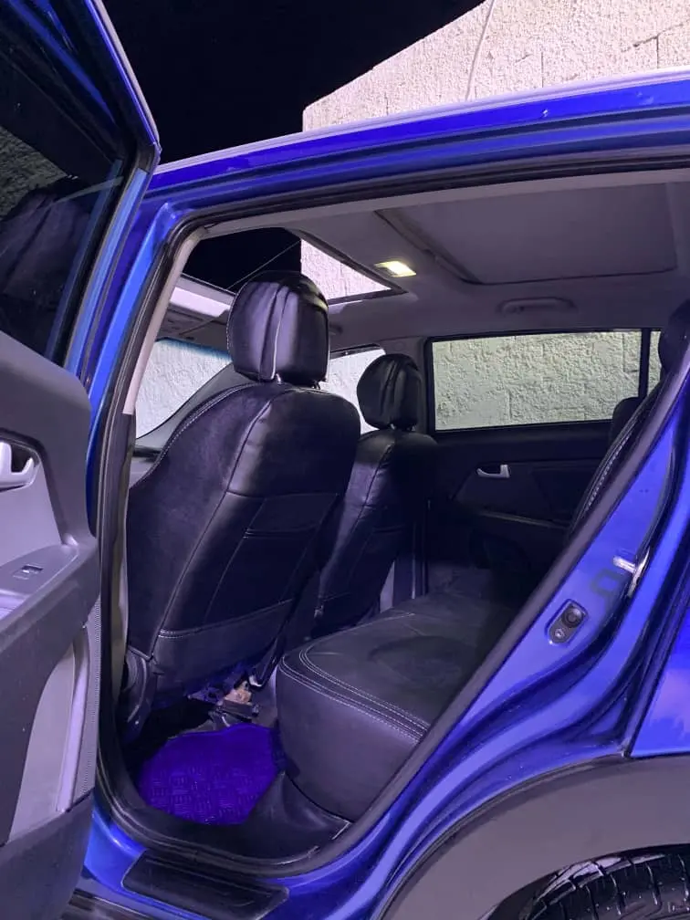 كيا سبورتاج 2014 بحالة ممتازة وسقف بانورامي - صورة 4