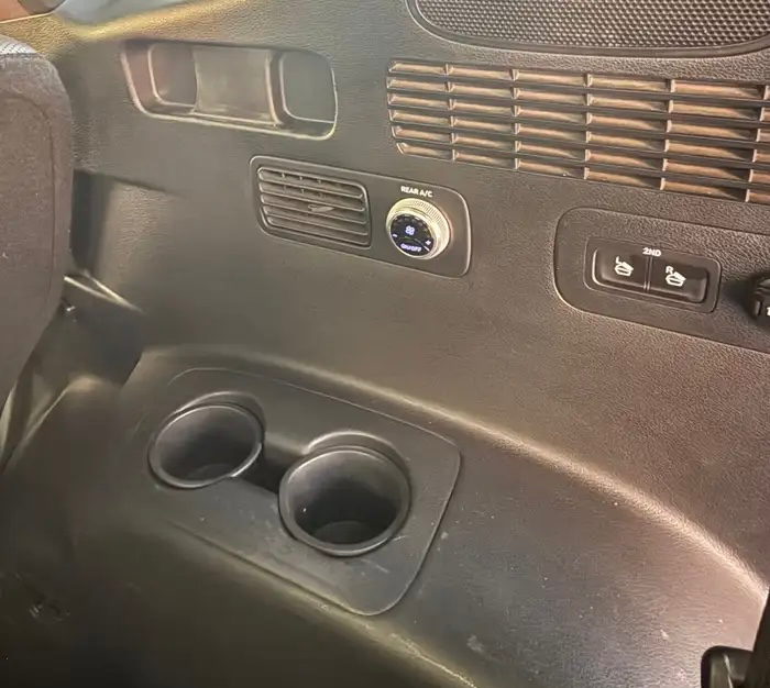 هيونداي سانتا في 2020 بحالة الوكالة ومواصفات فل كامل - صورة 18