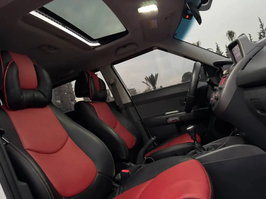 للبيع كيا سول 2010 بحالة ممتازة ومميزة - صورة 3