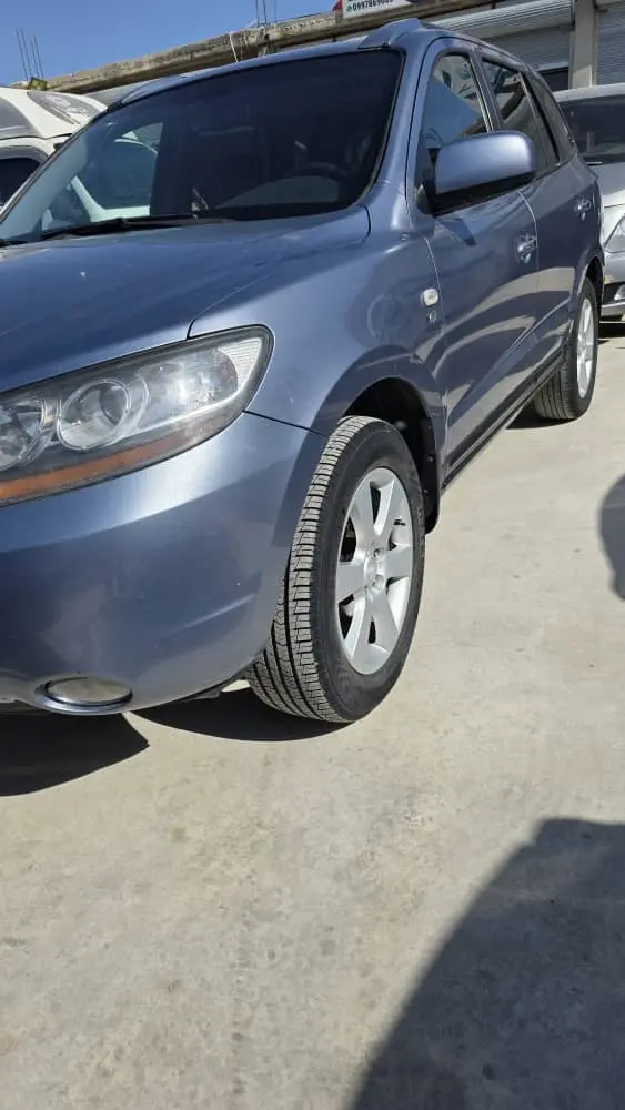 هيونداي سانتا في 2006 بحالة جيدة - صورة 4