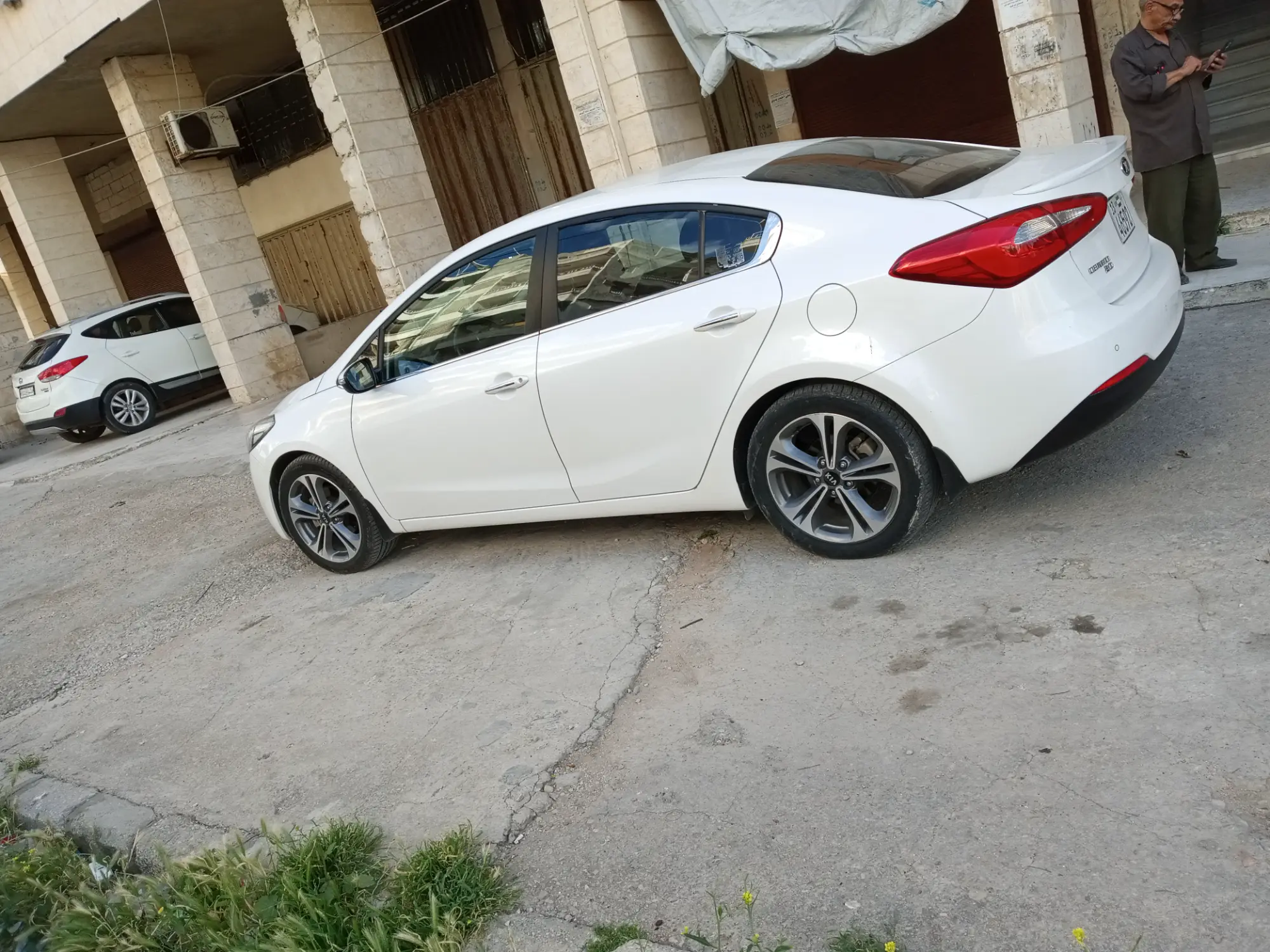 كيا سيراتو 2016 بحالة ممتازة للبيع - صورة 3