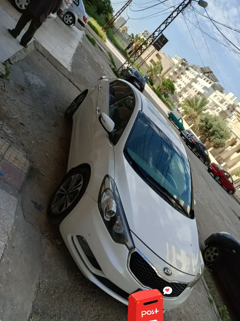 كيا سيراتو 2016 بحالة ممتازة للبيع - صورة 4