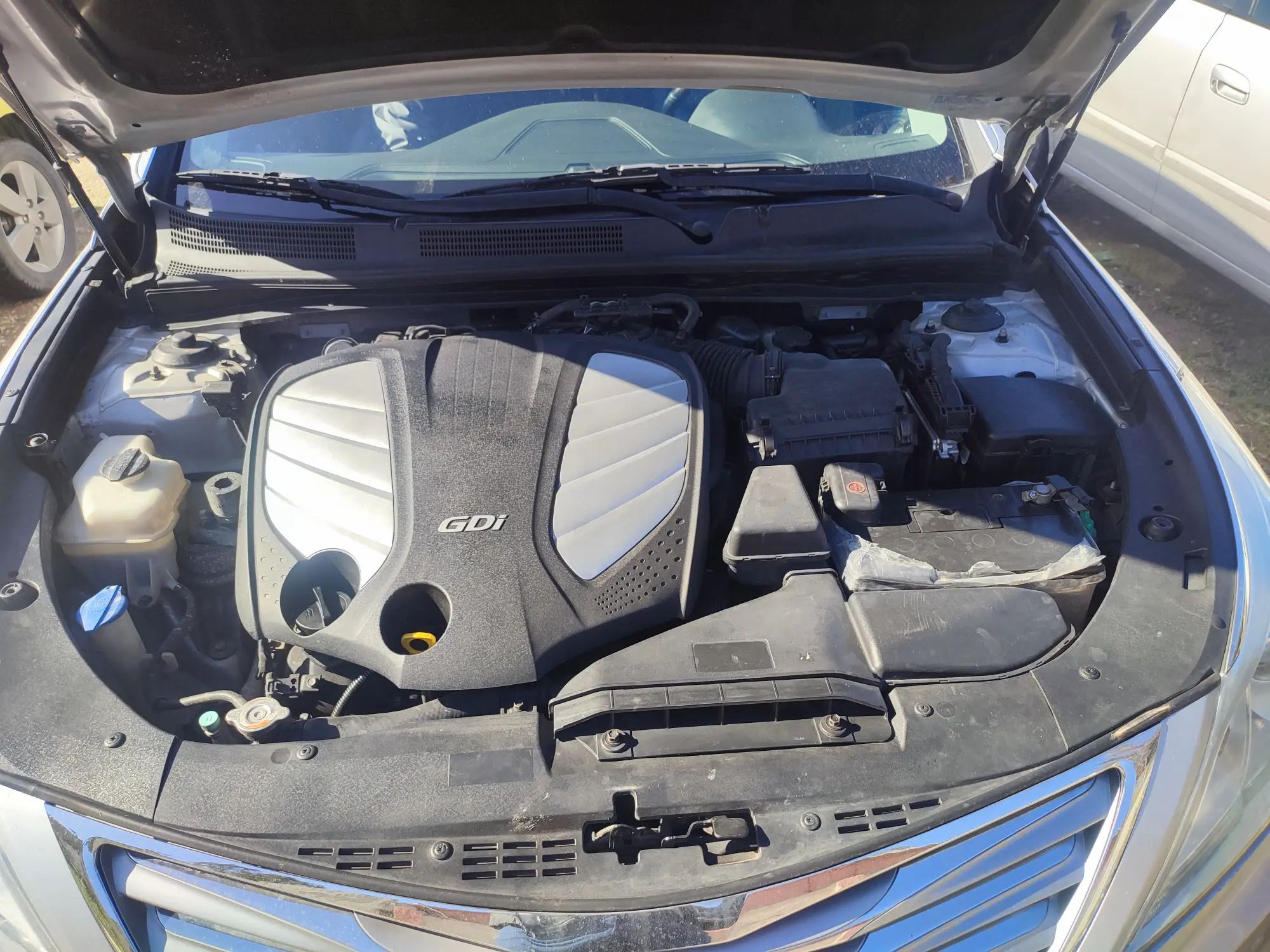 هيونداي أزيرا 2012 بحالة ممتازة - صورة 2