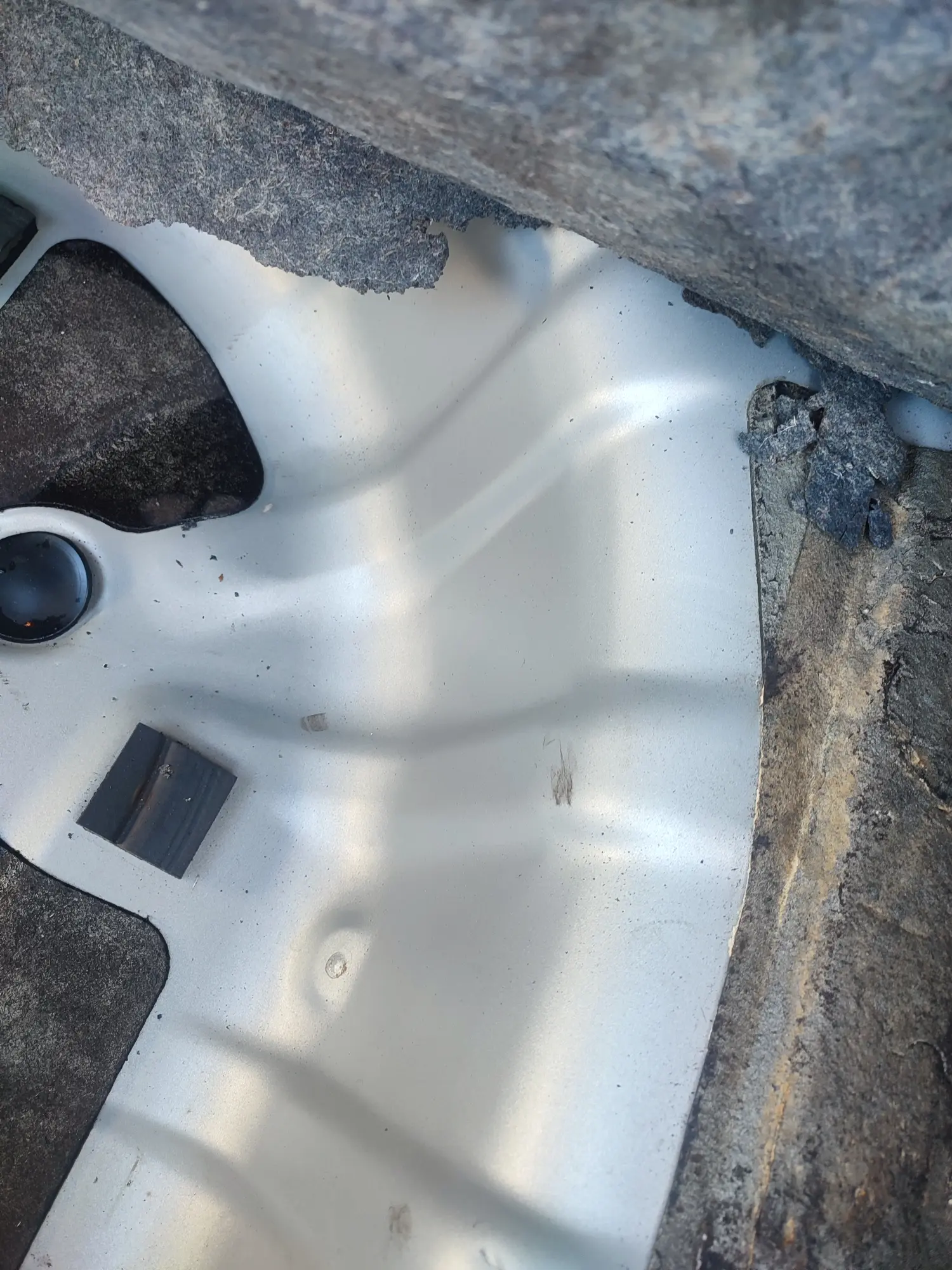 هيونداي أزيرا 2012 بحالة ممتازة - صورة 5