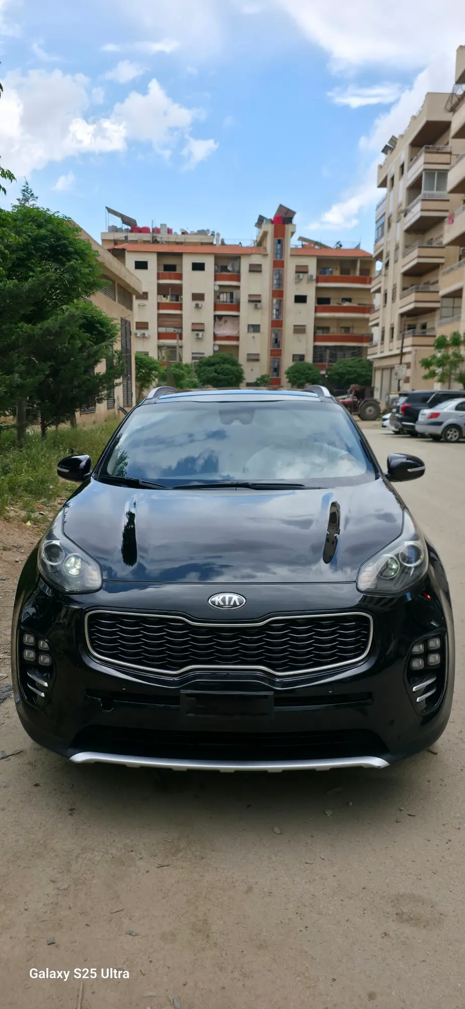 كيا سبورتاج 2017 بحالة ممتازة وفتحة سقف بانورامية - صورة 2