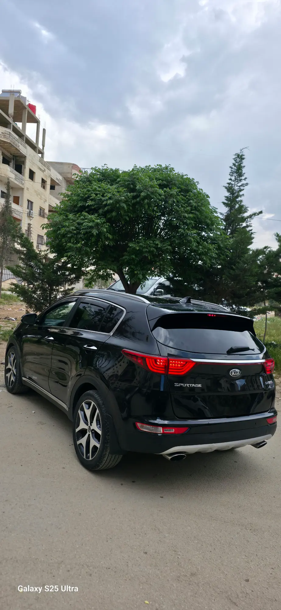كيا سبورتاج 2017 بحالة ممتازة وفتحة سقف بانورامية - صورة 4