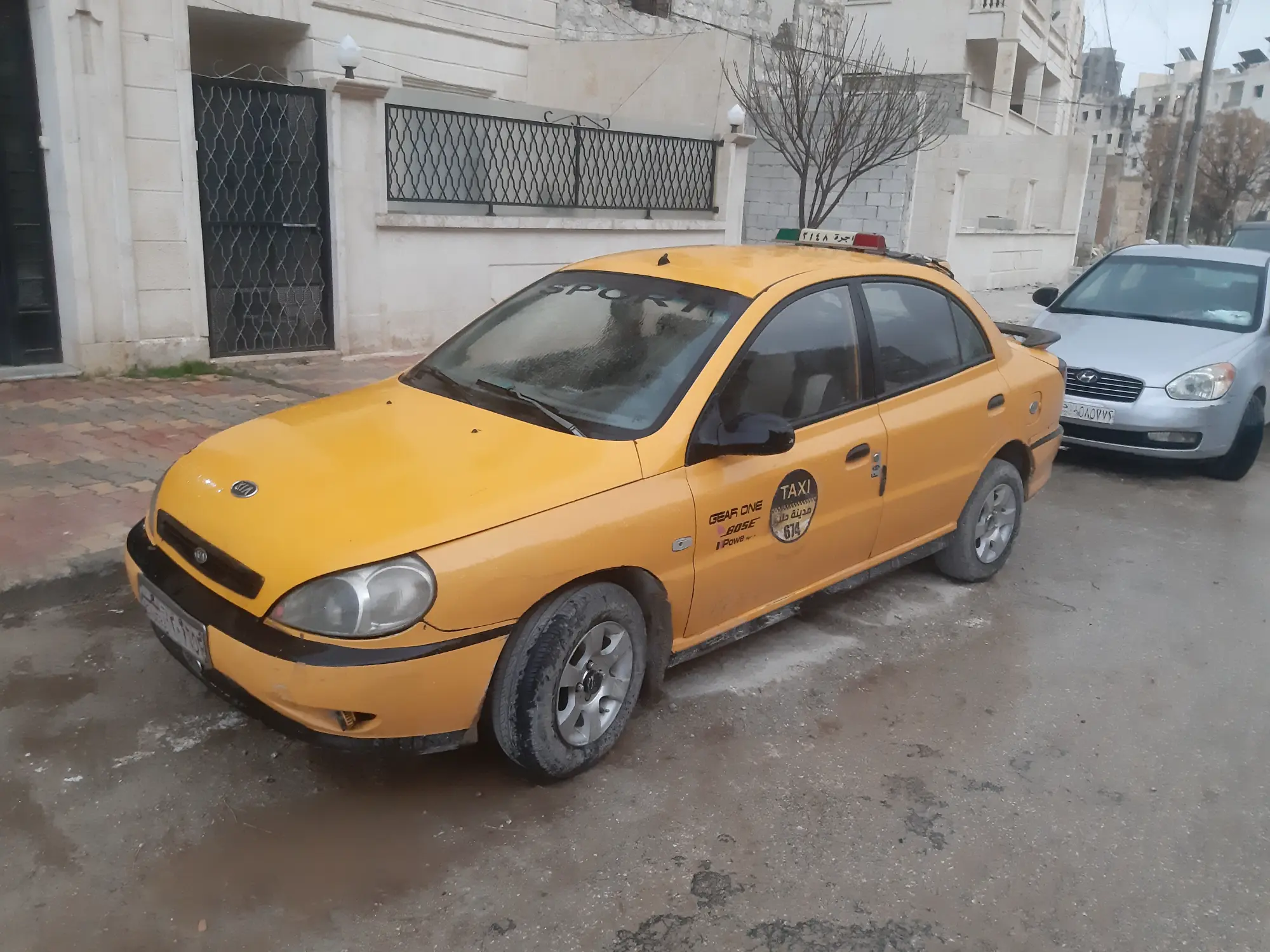 كيا ريو 2000 بحالة جيدة للبيع - صورة 2