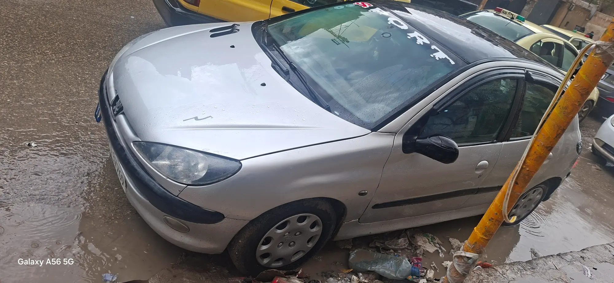 بيجو 206 موديل 2005 بحالة جيدة للبيع - صورة 2