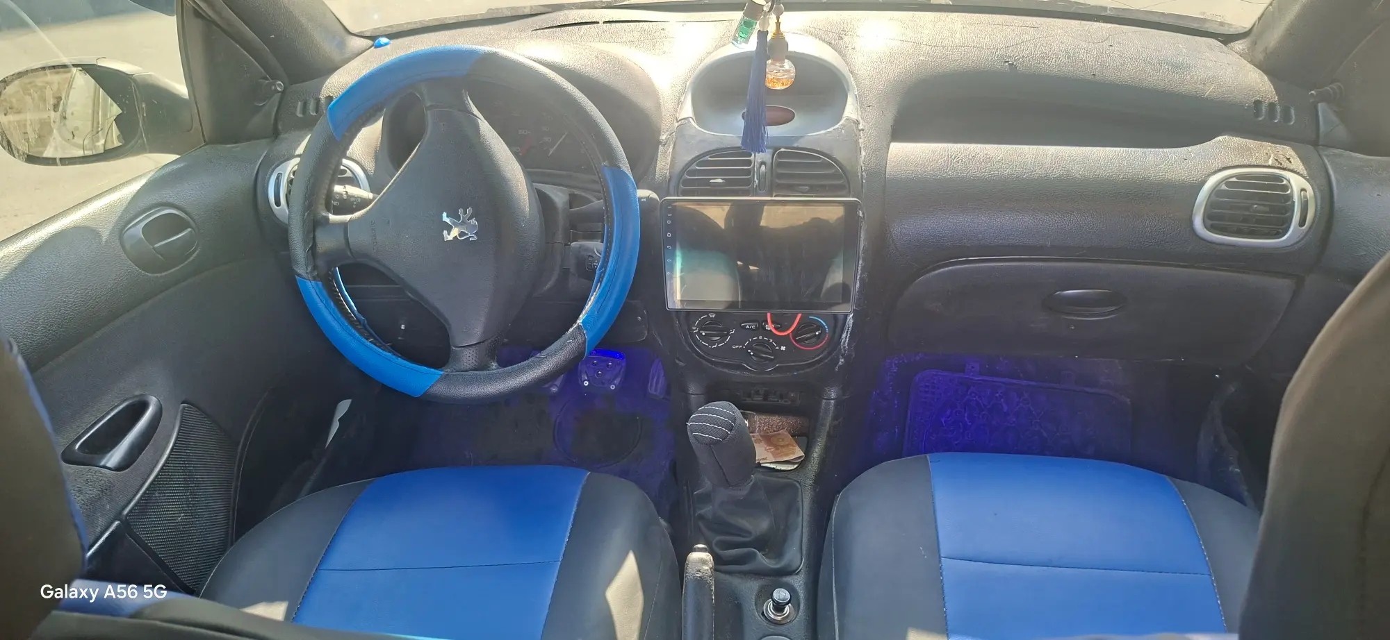 بيجو 206 موديل 2005 بحالة جيدة للبيع - صورة 4