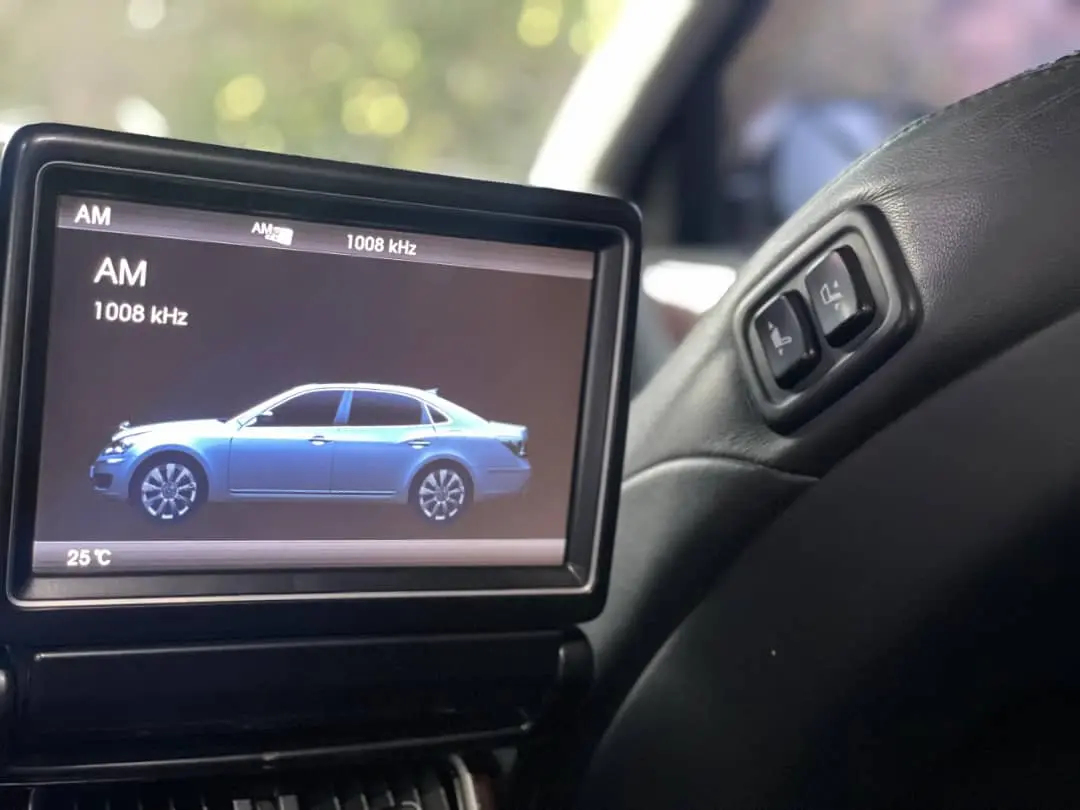 هيونداي جينيسيس 2012 بحالة ممتازة وفخامة عالية - صورة 11