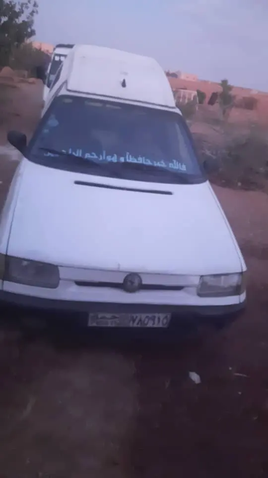 سكودا فيليشيا 1998 - سيارة نقل عملية واعتمادية - صورة 4