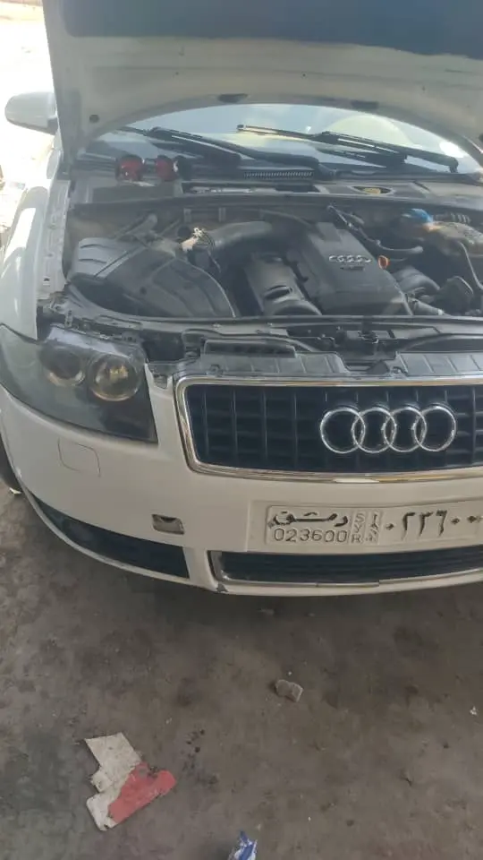 أودي A4 موديل 2002 بحالة ممتازة - صورة 2
