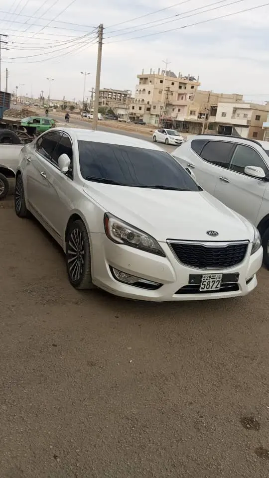كيا كادينزا k7  2012 بحالة جيدة