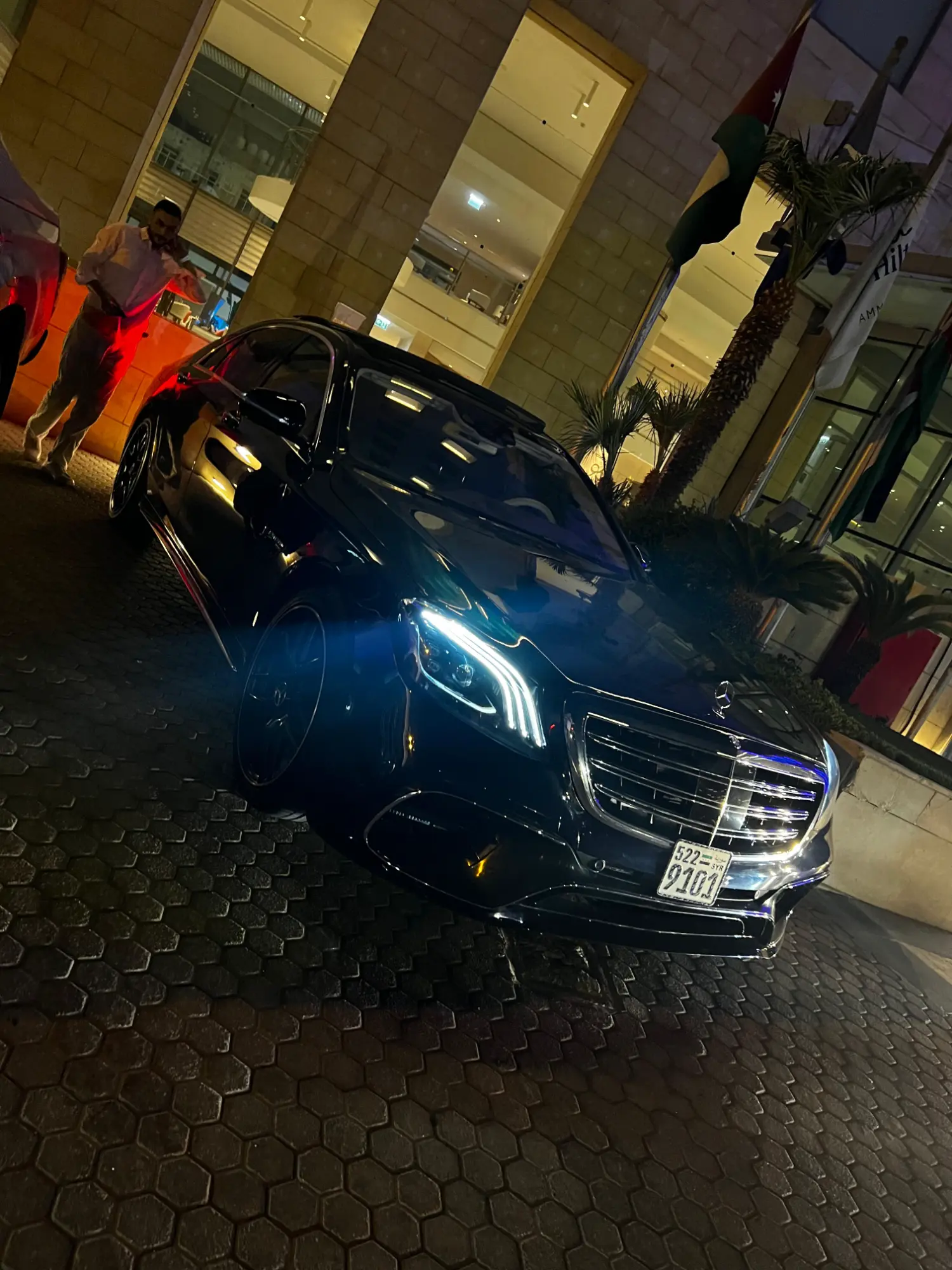 مرسيدس-بنز S500 موديل 2015 فخامة وأداء - صورة 5