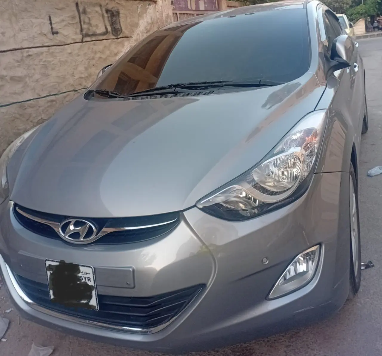 هيونداي إلنترا 2014 بحالة ممتازة