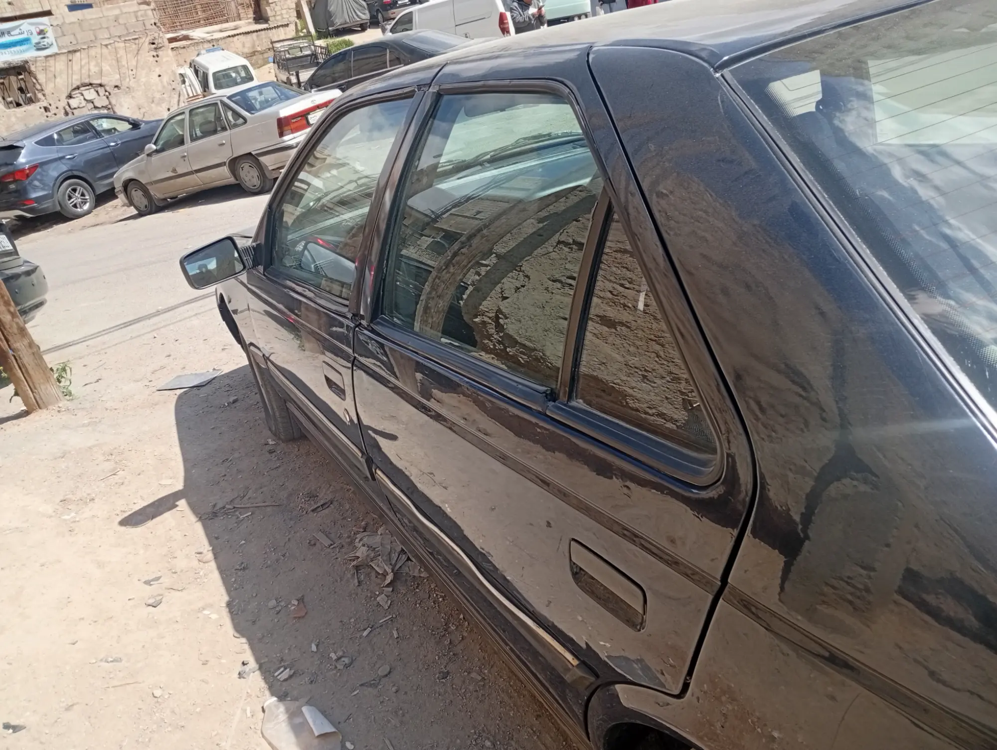 بيجو 405 موديل 1993 بحالة جيدة - صورة 2