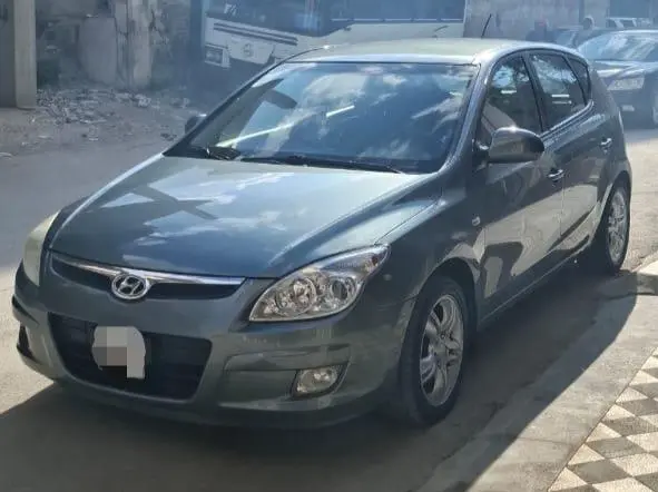 هيونداي i30 موديل 2011 بحالة ممتازة وعملية