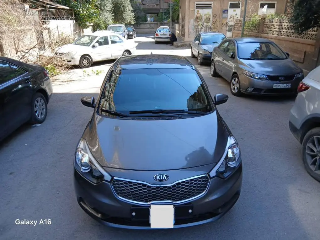 كيا k3 2013 بحالة ممتازة وجاهزة للاستخدام