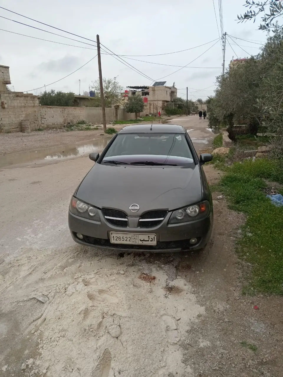 نيسان ألميرا موديل 2003 تسجيل 2006 بحالة ممتازة - صورة 2