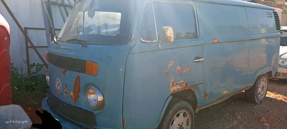 فولكس فاجن تايب 2 موديل 1970 كلاسيكية للترميم - صورة 2