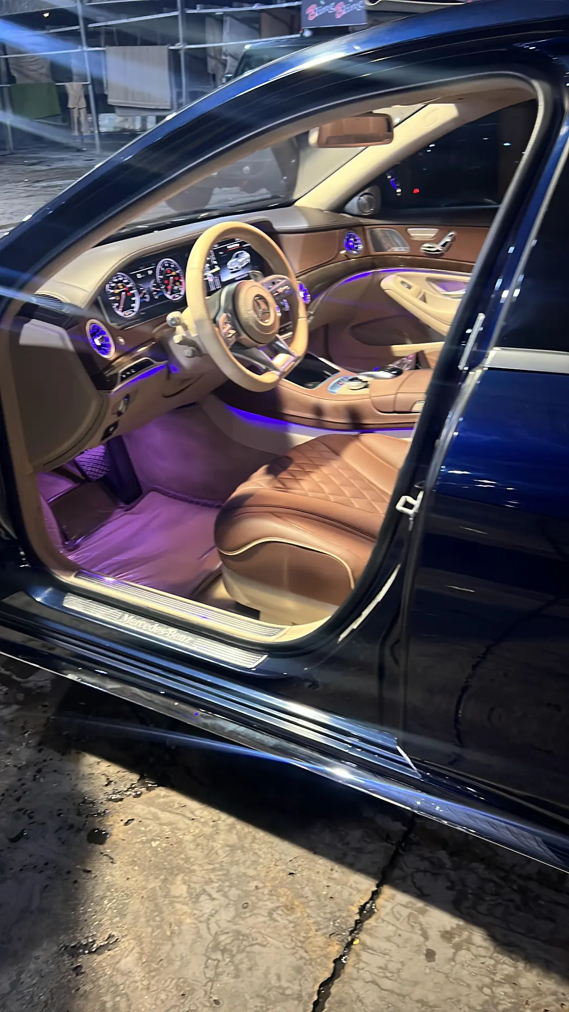 مرسيدس-بنز S-Class 2015 بحالة ممتازة وفخامة لا تضاهى - صورة 4