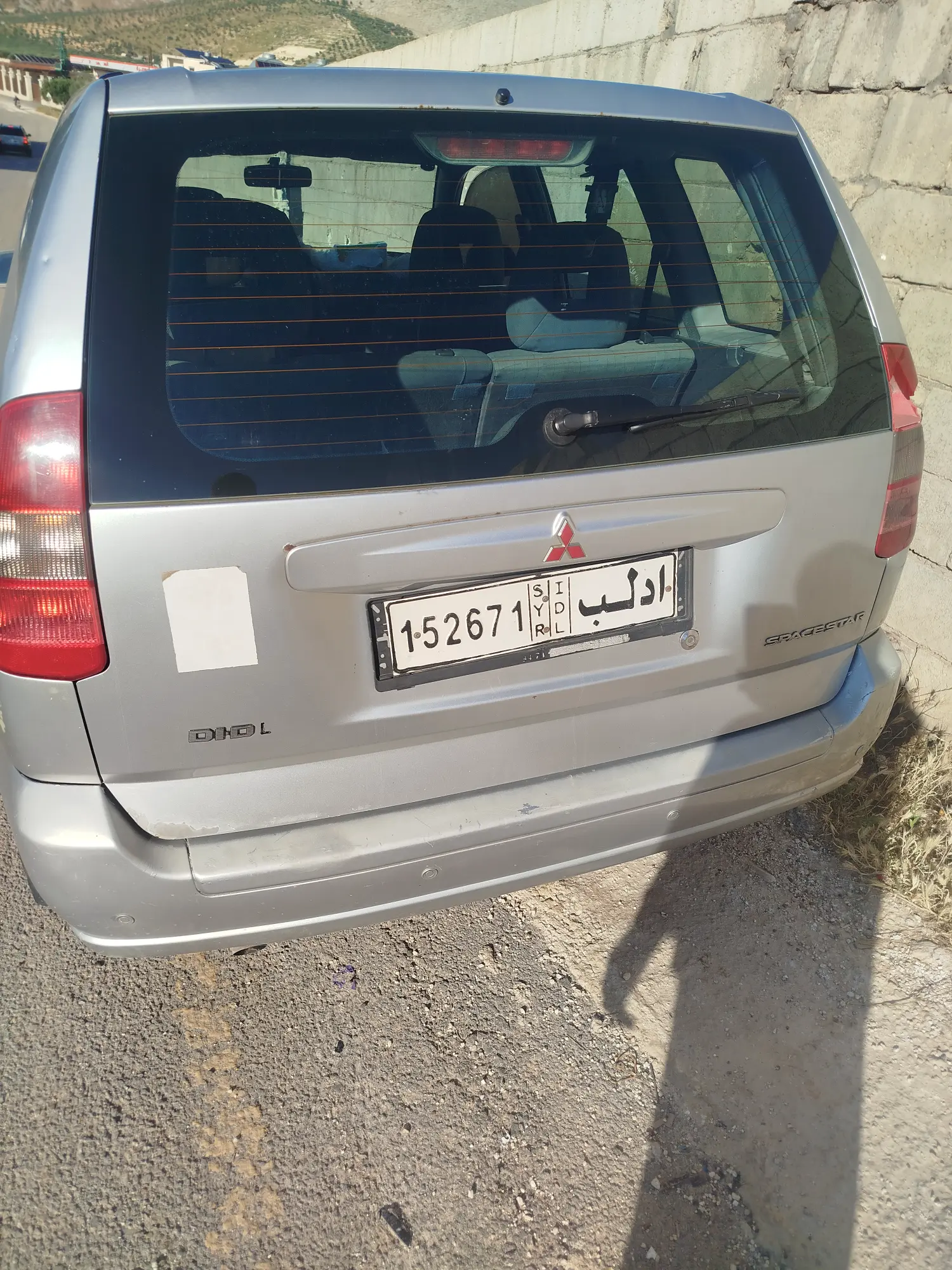 ميتسوبيشي سبيس ستار 2002 بحالة جيدة - صورة 2