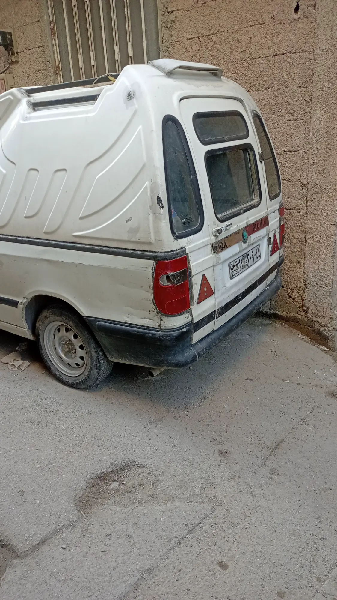 سكودا فيليشيا 2000 فان للبيع بحالة جيدة - صورة 3