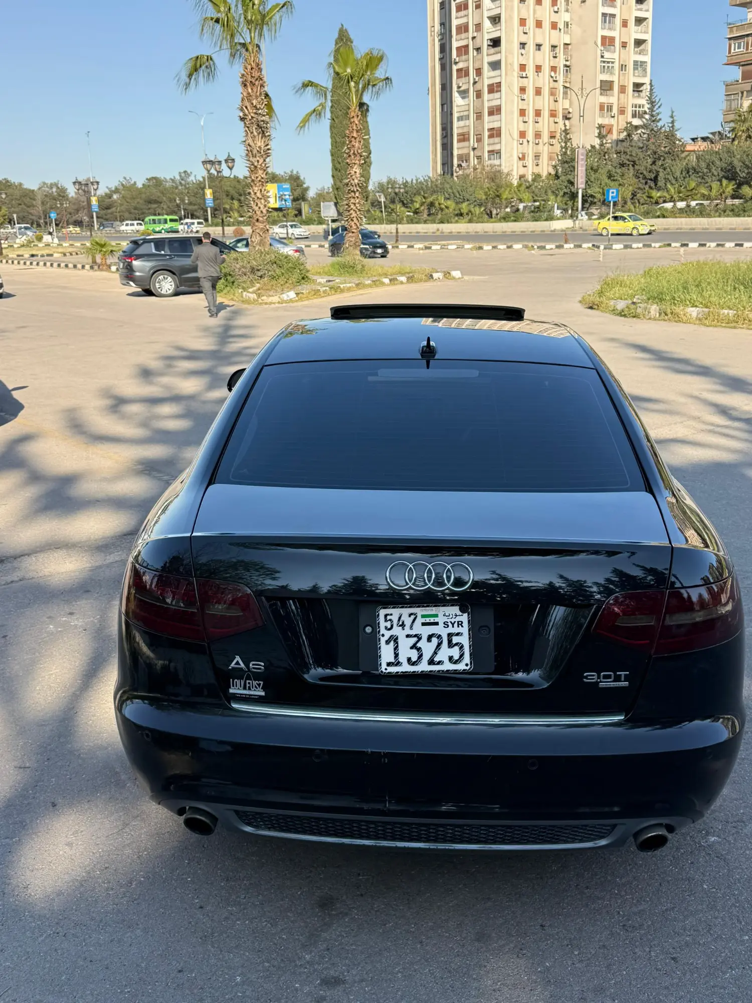 أودي A6 موديل 2011 بحالة ممتازة - صورة 2