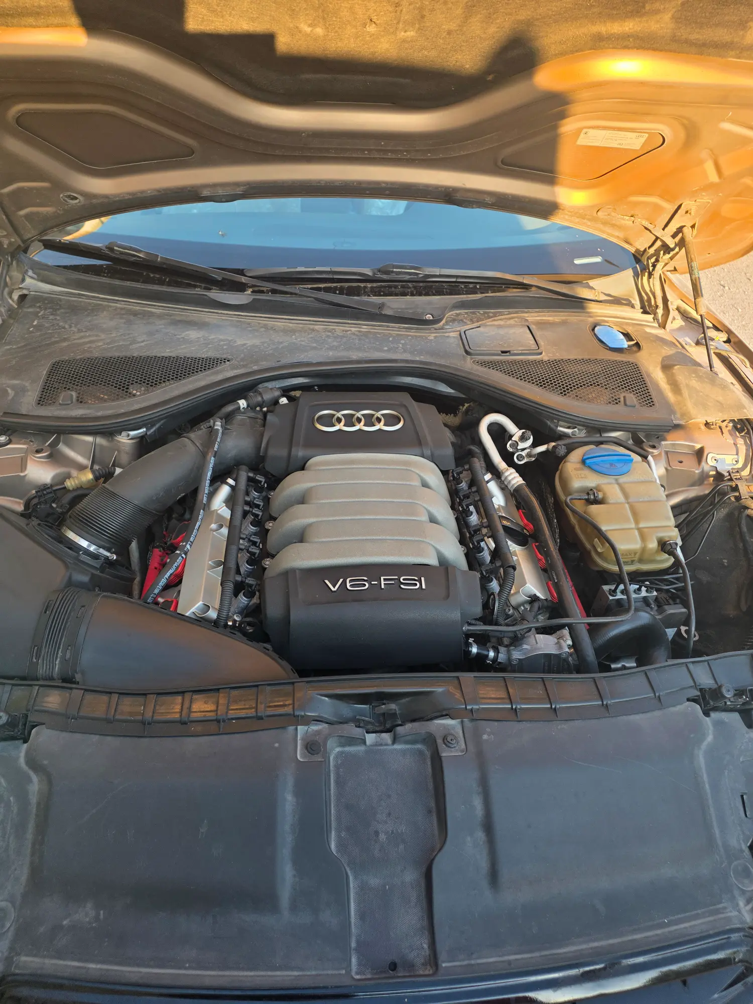 Audi SPORTPACK SLINE 2016 FSI - صورة 7
