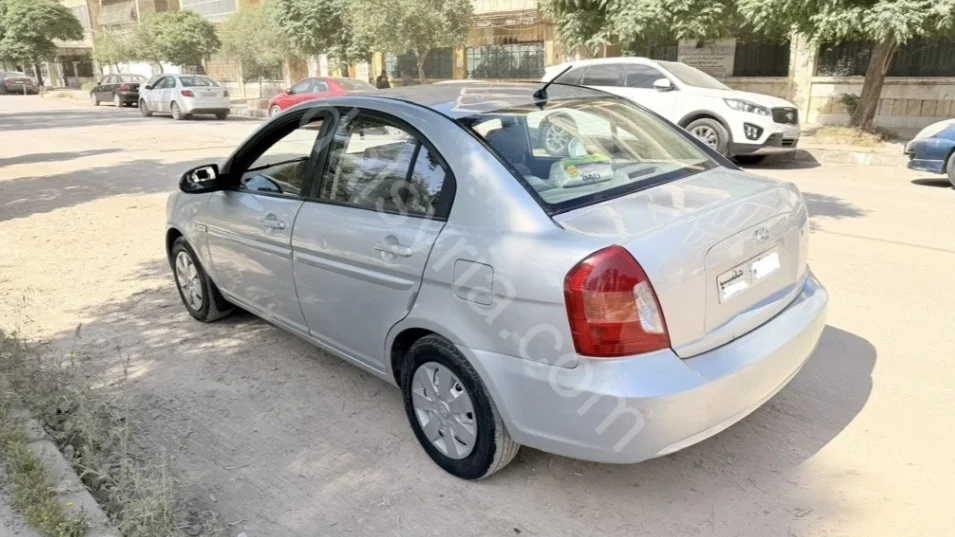 هيونداي فيرنا 2007 بانزين 1.4  - صورة 3